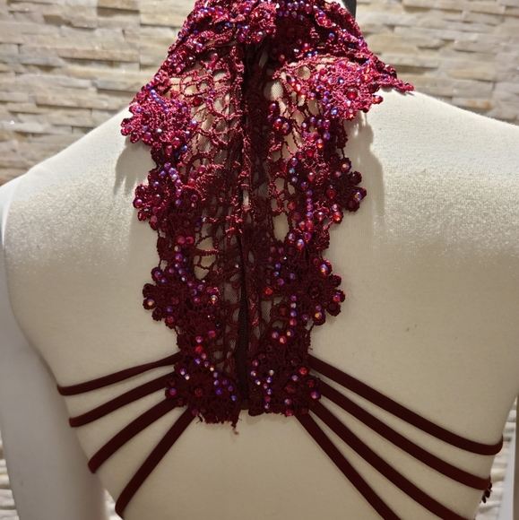 Alyce Paris Prom Wine Dress. - Picture 8 of 16